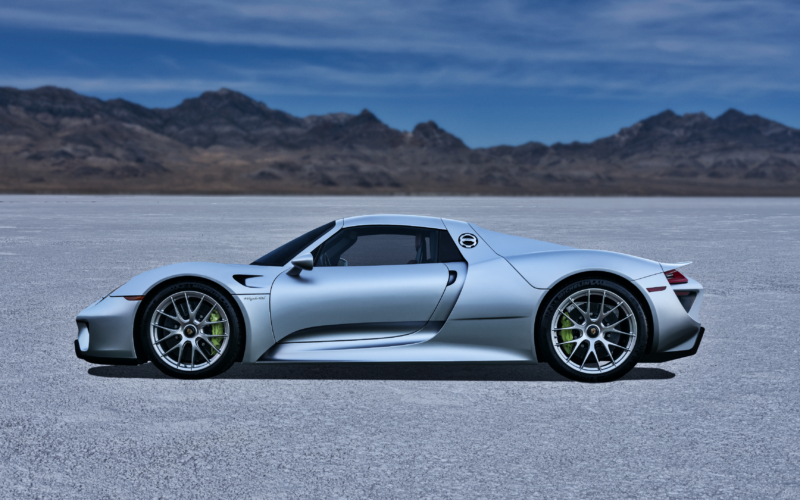 Porsche 918 Spyder e-hybrid