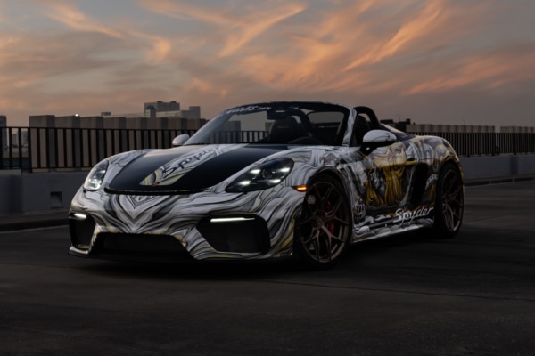 Porsche 718 Spyder in fleeting light