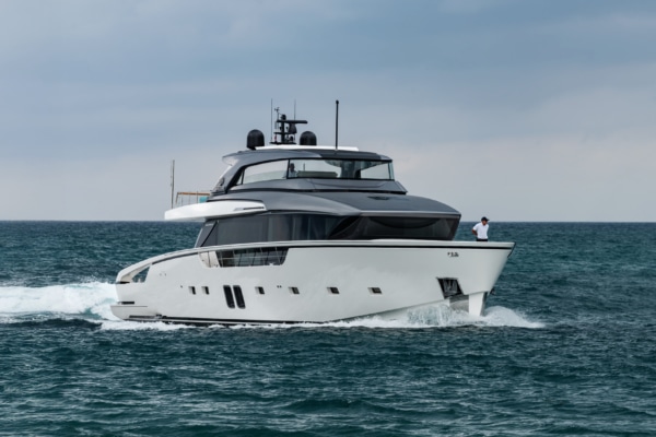 Sanlorenzo Yacht